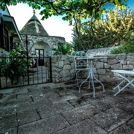 Trulli Girolamo * Cisternino